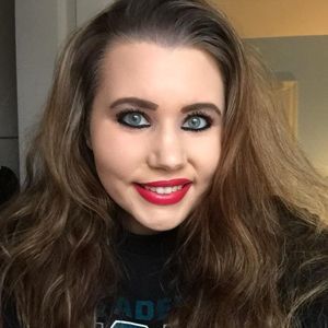 Meet your Posher, Kelli